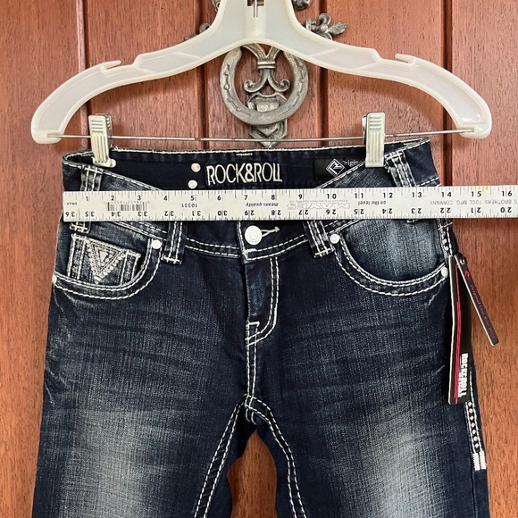 Rock & Roll Jeans - Picture 6 of 10